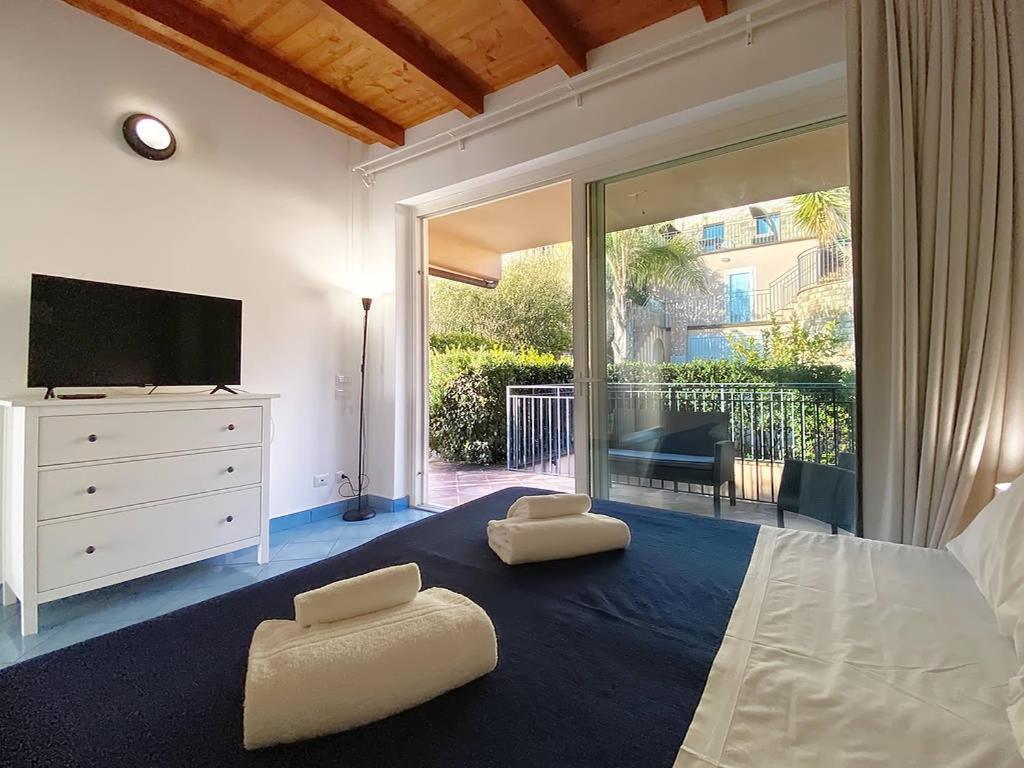 Appartement Grand Bleu Magara à Cefalù Extérieur photo